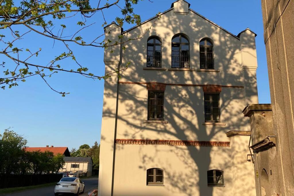 Neues Gesindehaus Villa Rotha ภายนอก รูปภาพ